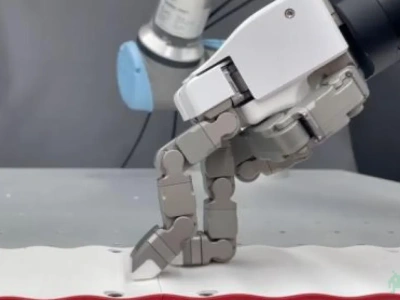 Koreański robot tańczy jak Michael Jackson! „Moonwalk” w wykonaniu sztucznej dłoni podbija internet
