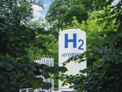 BGK: ponad 2,1 mld zł z KPO dla spółek na instalacje do produkcji zielonego wodoru