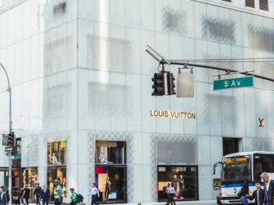 Coś się kończy, coś się zaczyna. Louis Vuitton ma ambitne plany dotyczące swojego flagowca