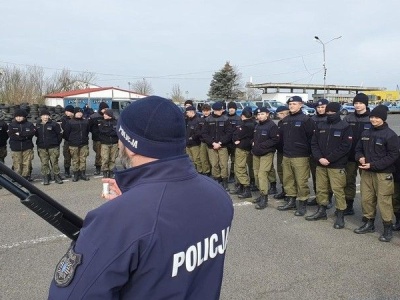 Klasy mundurowe lekiem na wakaty w służbach? Naukę rozpoczęło 5,8 tys. uczniów