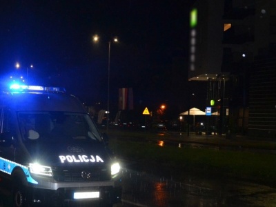 120 km/h w centrum Nowego Sącza i pijani kierowcy za kółkiem! Nocne polowanie sądeckiej drogówki! 