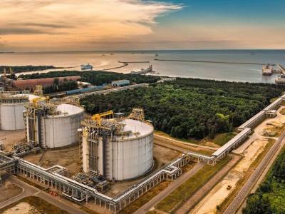 Terminal LNG o długość statku od historycznego rekordu