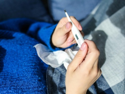 Grypa sezonowa w naszej okolicy – kiedy leczyć, kiedy zgłosić się do przychodni?