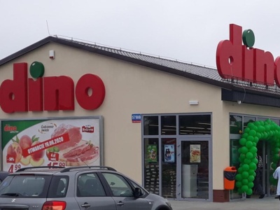 Dino szuka pracowników do sklepów na Pradze-Północ i Wilanowie. Wiemy, ile może zarobić kasjer