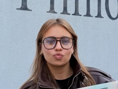 Oliwia Bieniuk ukończyła studia! Internauta zwrócił uwagę na ocenę z zachowania. 