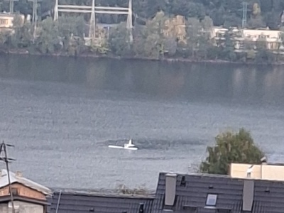 Wypadek lotniczy na Jeziorze Międzybrodzkim. Do zbiornika wpadł samolot