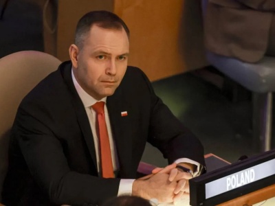 Prezydent Nawrocki sprzeciwia się relokacji nielegalnych migrantów do Polski. Chodzi o bezpieczeństwo