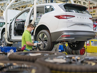 Skoda wyprzedziła… BMW. Rynek EV w Niemczech w nowej fazie