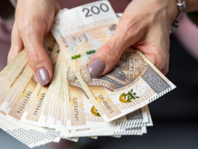 Tyle trzeba zarabiać w Polsce, by móc nazywać się bogaczem. Powyżej tej kwoty zaczyna się elita