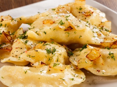 Pierogi kebabowe pokochasz od pierwszego kęsa. Ten farsz nie ma sobie równych