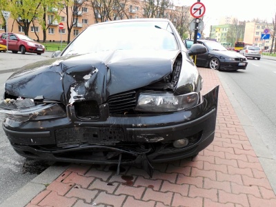 Kupiłeś okazję? Może to auto po szkodzie całkowitej. Tego nie widać na pierwszy rzut oka