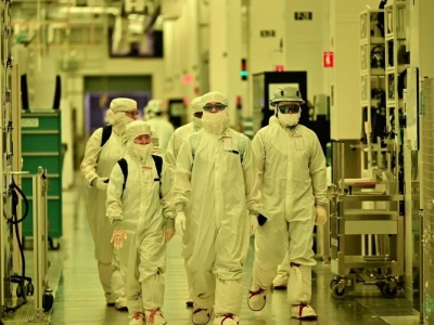 Czy Intel naprawdę wraca do walki z Nvidią? Tajemniczy „Next Arc” i cicha współpraca, o której nikt nie chce mówić