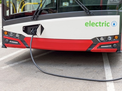 Górnośląsko-Zagłębiowska Metropolia zamówiła 42 autobusy elektryczne przy wsparciu z KPO
