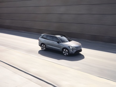 Dlaczego Volvo EX90 jeździ się tak przyjemnie? Elektryczny SUV jest fenomenem