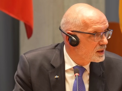 Berlin, prof. Nowak i AfD. Dlaczego Sikorski i „Wyborcza” wolą fantazje od polskiej racji stanu