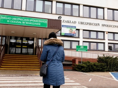 ZUS odebrał jej 350 tys. zł składek. Resort umywa ręce. 