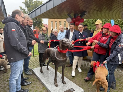 W Wołczkowie odsłonięto pomnik psa ratownika