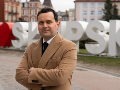 Oświadczenie majątkowe pod lupą CBA. Wojewoda kwestionuje dokumenty przewodniczącego rady