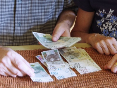 Rząd potajemnie tnie świadczenie dla seniorów. Tym osobom nie będzie już przysługiwać