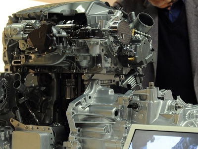 Silnik 1.6 dCi to pancerny diesel. Mogą go mieć Renault, Nissan i Mercedes