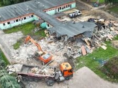 Stare przedszkole zrównane z ziemią. Nowe ma być gotowe za rok
