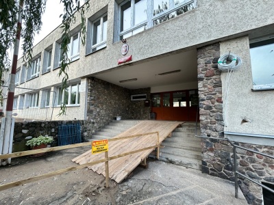 Od 16 października dzieci przestaną marznąć w szkole specjalnej – przynajmniej częściowo