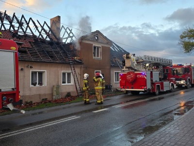 Tragedia w Windzie. W pożarze zginęły dwie osoby, w tym dziecko