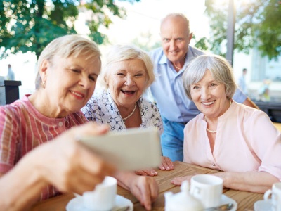„Seniorzy starsi 2.0” w Gminie Chełmiec. Ruszają warsztaty dla aktywnych seniorów