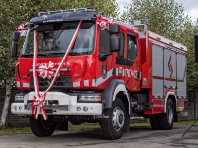 NOWY SAMOCHÓD POŻARNICZY NA 95-LECIE OSP KSRG RYCERKA DOLNA