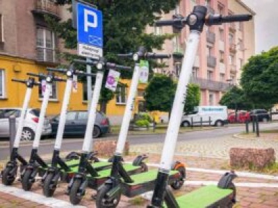 Hulajnogi znikną z ulic. Od 2026 roku wypożyczenie będzie nielegalne