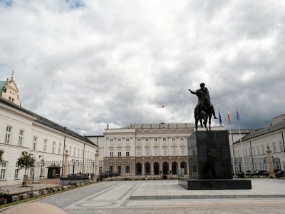 Kancelaria prezydenta ogłosiła przetarg na wynajem limuzyn. Wiadomo, ile chce zapłacić