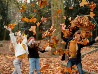 Co dziesiąte małe dziecko bawi się na dworze zaledwie raz w tygodniu