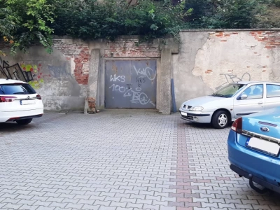 Schronów w powiecie nie ma. Co w razie zagrożenia?