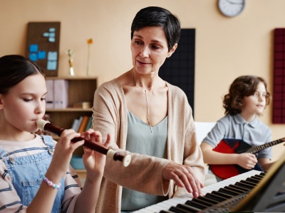 Dzieci nie chcą śpiewać na lekcjach muzyki. 