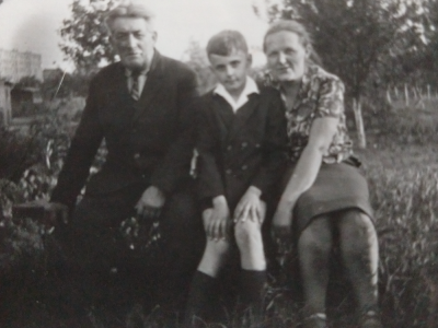 Między młotem a kowadłem dwóch totalitaryzmów – historia rodziny Balcerzaków z Moczadeł