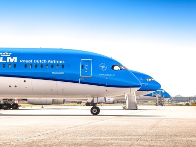 Minuty w samolocie nie muszą być stracone. Mogą zamienić się w najlepszą część twojej podróży