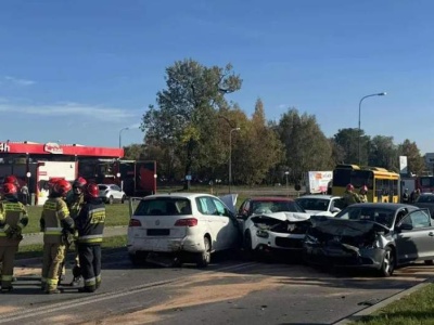 Fatalny wypadek. Kierowca autobusu zasłabł i uderzył w innych