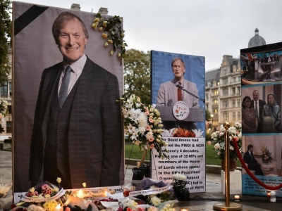 Regularnie organizował spotkania z wyborcami. Z tego nigdy nie wrócił