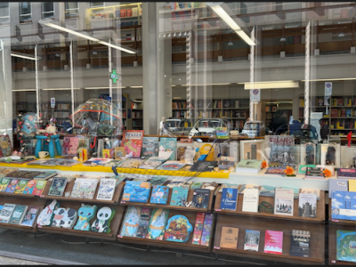 Dlaczego Włosi kupują wszystkie książki z wystaw?