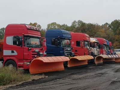 Olsztyn. Drogowcy gotowi na zimę. Tony soli i piasku w magazynach