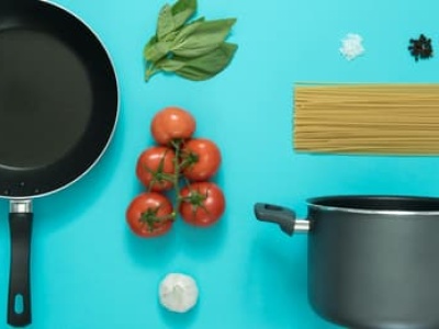 Czy teflon z patelni może nam zaszkodzić?