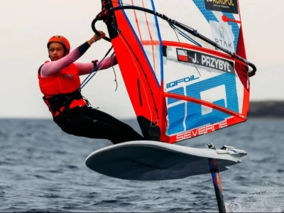 Kolejny sukces kaliskiej windsurferki Julki Przybył