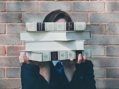 Jak to się właściwie stało, że na umowy cywilnoprawne mówimy 