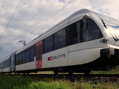 Węgierskie Koleje kupią 93 używane ezt-y