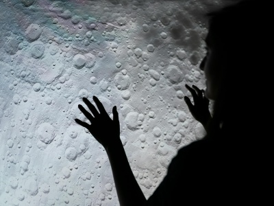 Zagadkowe błyski na Księżycu. Naukowcy badają je od ponad tysiąca lat