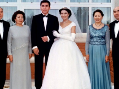 W krajach Azji Centralnej upadek władcy kończy kult jednostki, lecz nie na długo