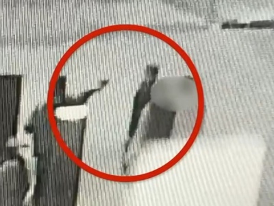 Spacerowali po kładce nad Wisłą. Przebił koledze oko, gdy nie dostał zapalniczki. Jest wyrok