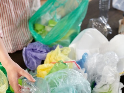 Od 1 stycznia zmiany w segregacji śmieci. Trzeba kupić nowy pojemnik