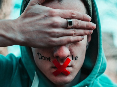 To co z tym 6-miesięcznym vacatio legis? Przedsiębiorcy wciąż będą znosić nagłe zmiany prawa