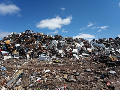 Prokuratura wszczęła śledztwo w sprawie niedopełnienia obowiązków. Chodzi o wysypisko w Giebni